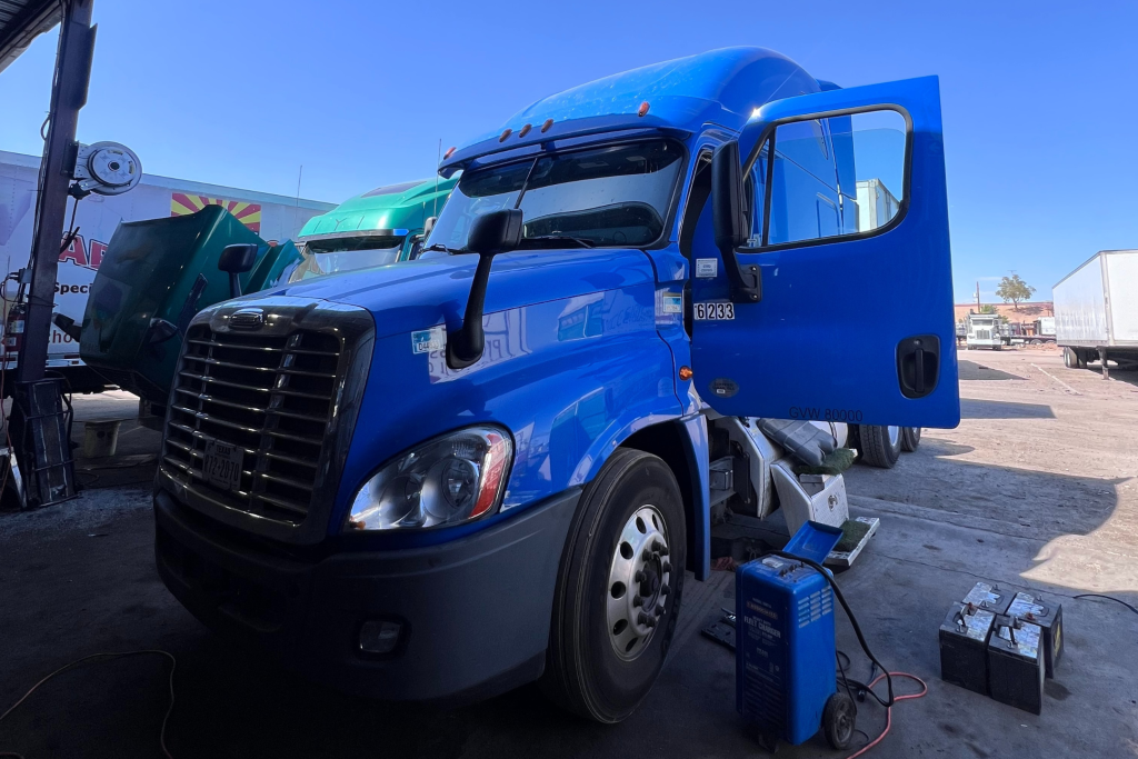 truck-repairs-shop