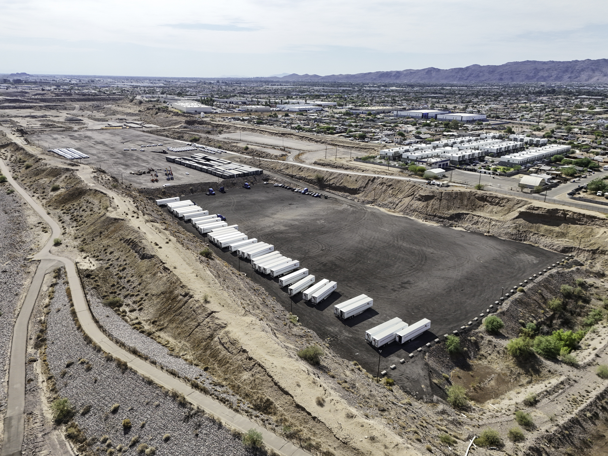 Outdoor storage facility